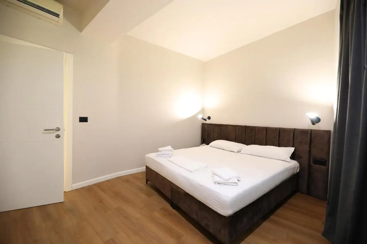 HOTEL LIBERTAS