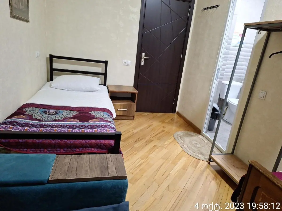 GUEST HAUSE & HOSTEL 15a