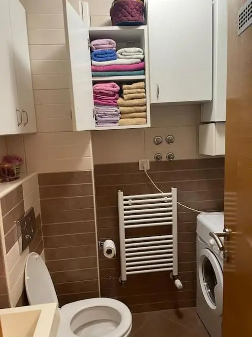 2 bedroom apartment Bella Casa