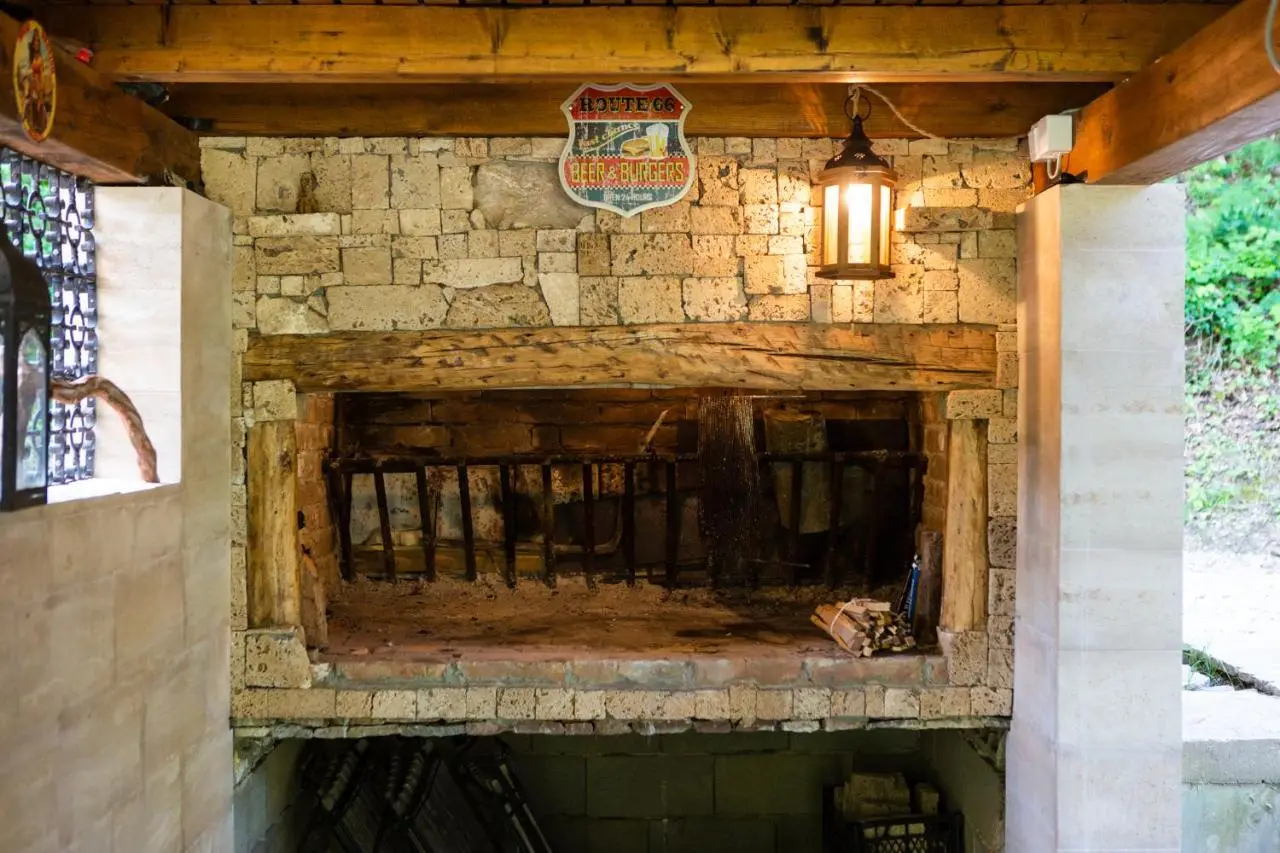 Riverside Cabin Pisak