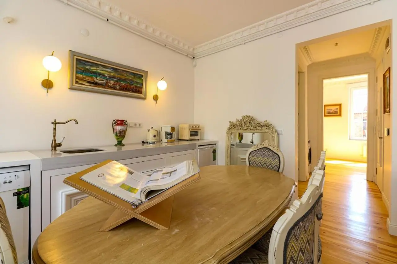 Balatella Suites