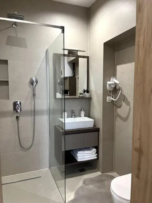 Rina Apartments