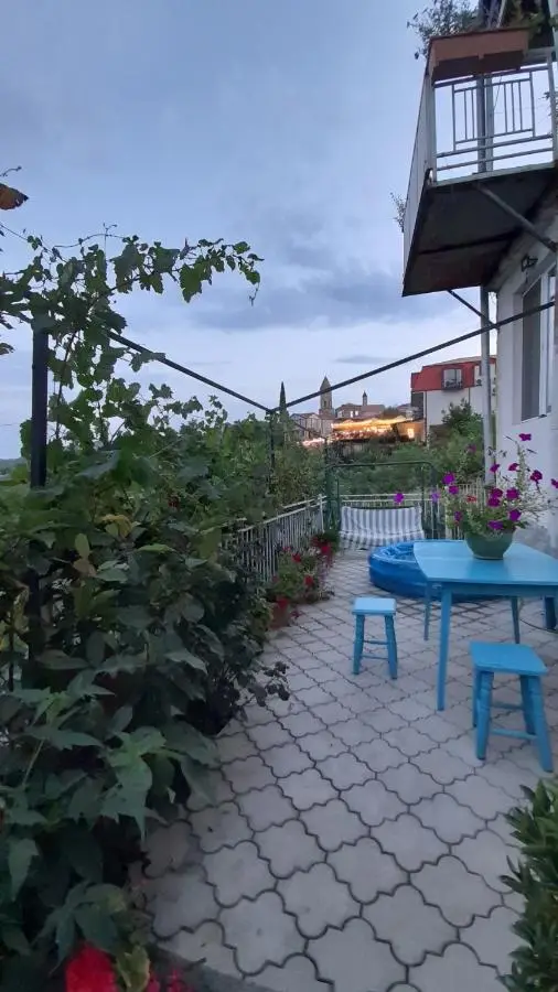 Abramichi Guest House