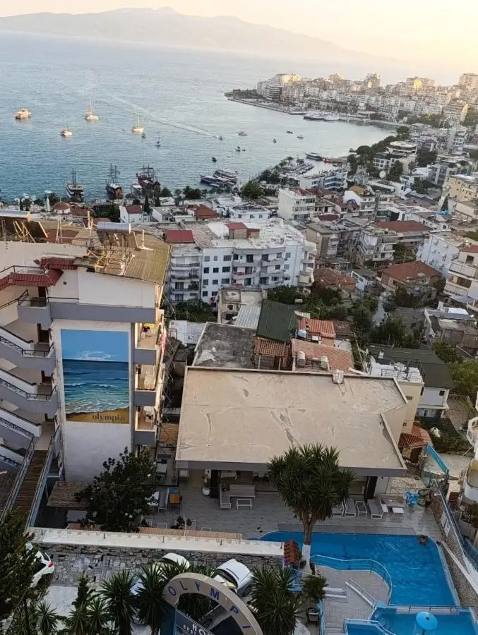 Xhulio Apartments