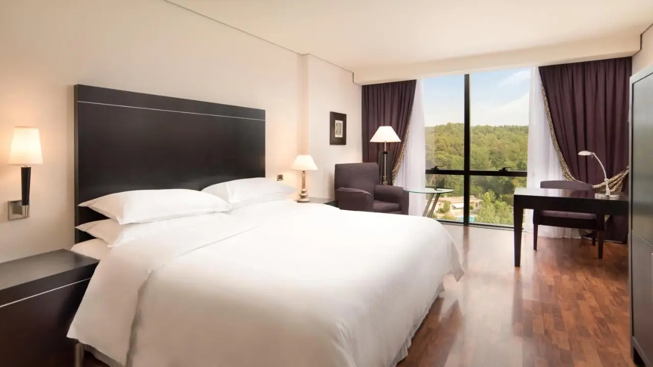 Mak Albania Hotel