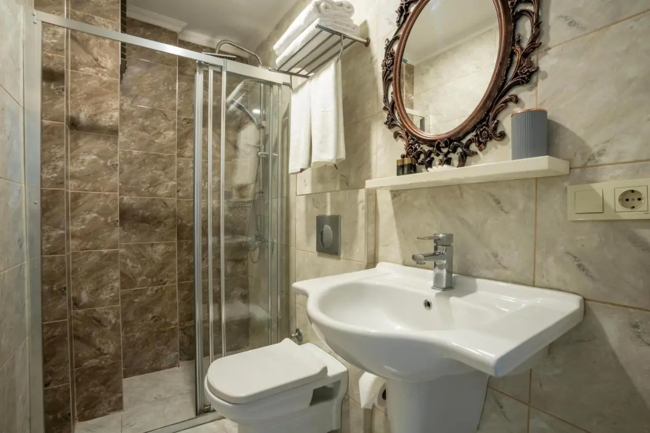 Valide Hotel