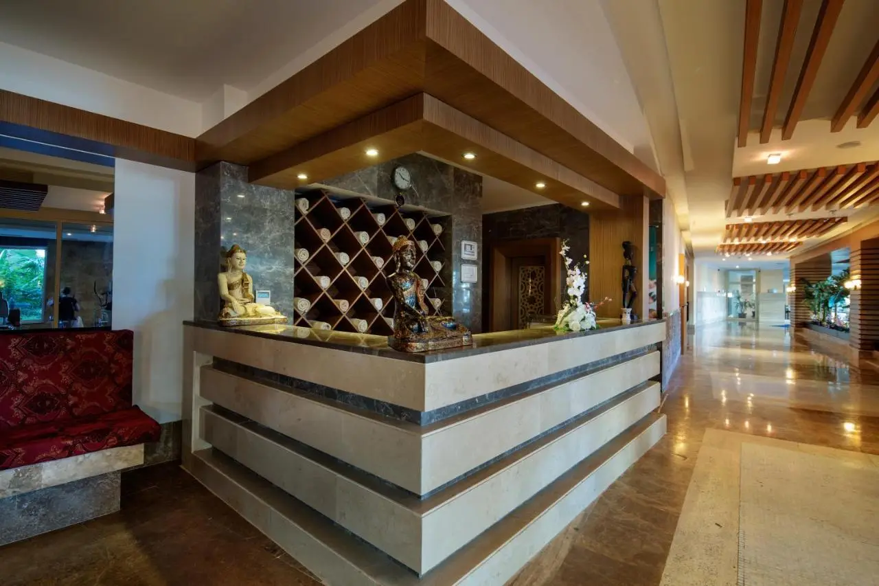 Crystal Admiral Aqua Collection - Ultimate All Inclusive