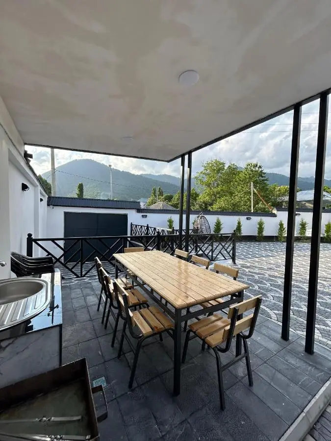 Luxury Milan Mountain Ponoramic Villa, indoor heated pool and jacuzzi with mountain view