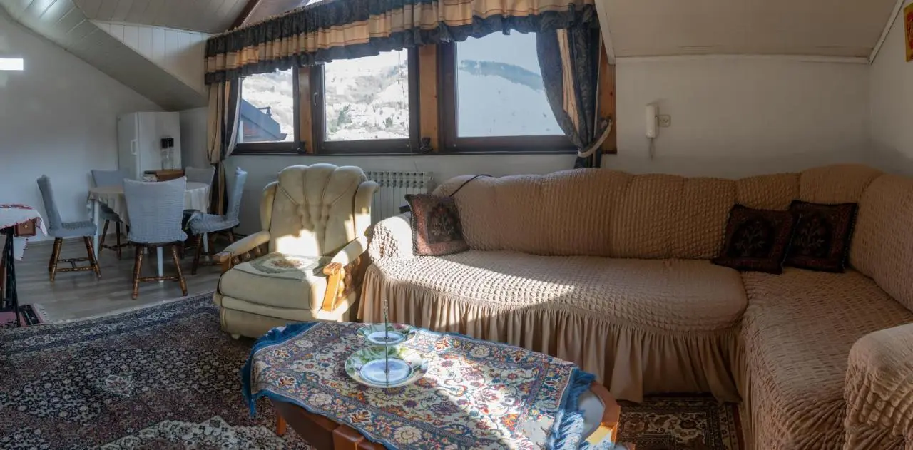Guest House Fena