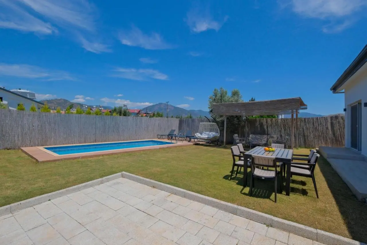 Villa Liya