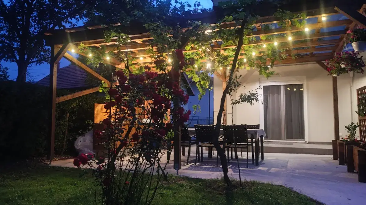 VillaGreenDream: 10 Min from Airport, Free Parking