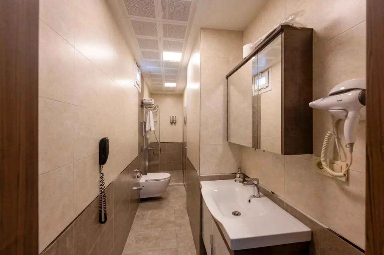 Comfort Suites Hotel