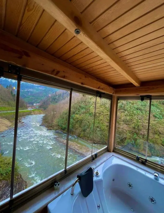 VALLEY SUiT OTEL
