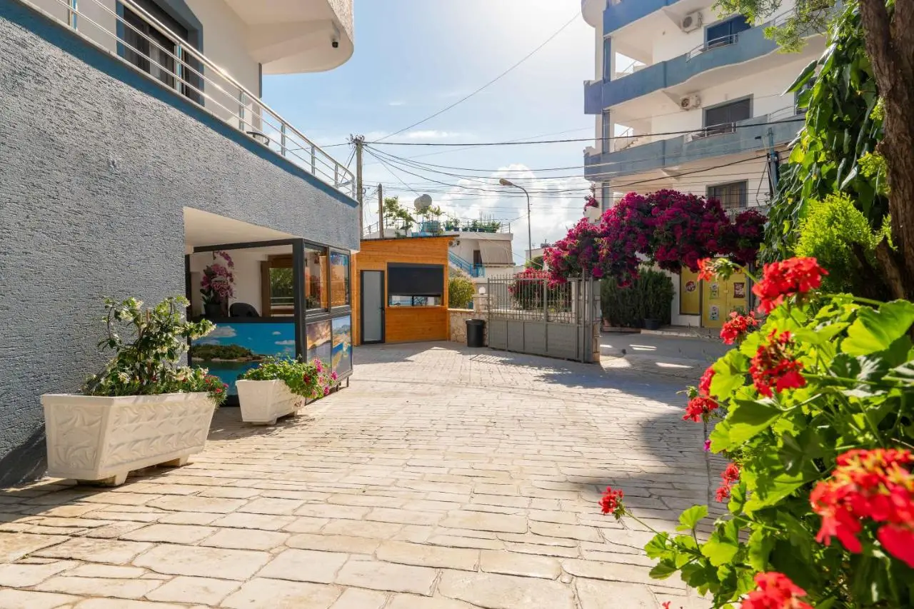 Villa JIOTA