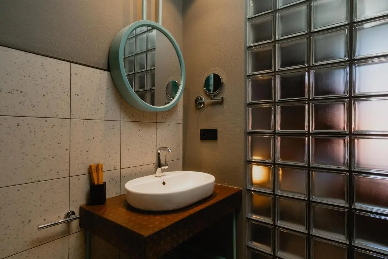 Sandali Metekhi Boutique Hotel