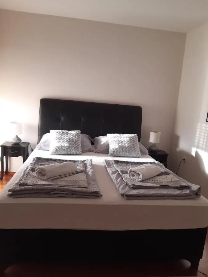 Apartments Thea