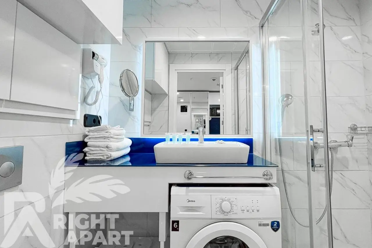 ORBI CITY RightApart Hotel
