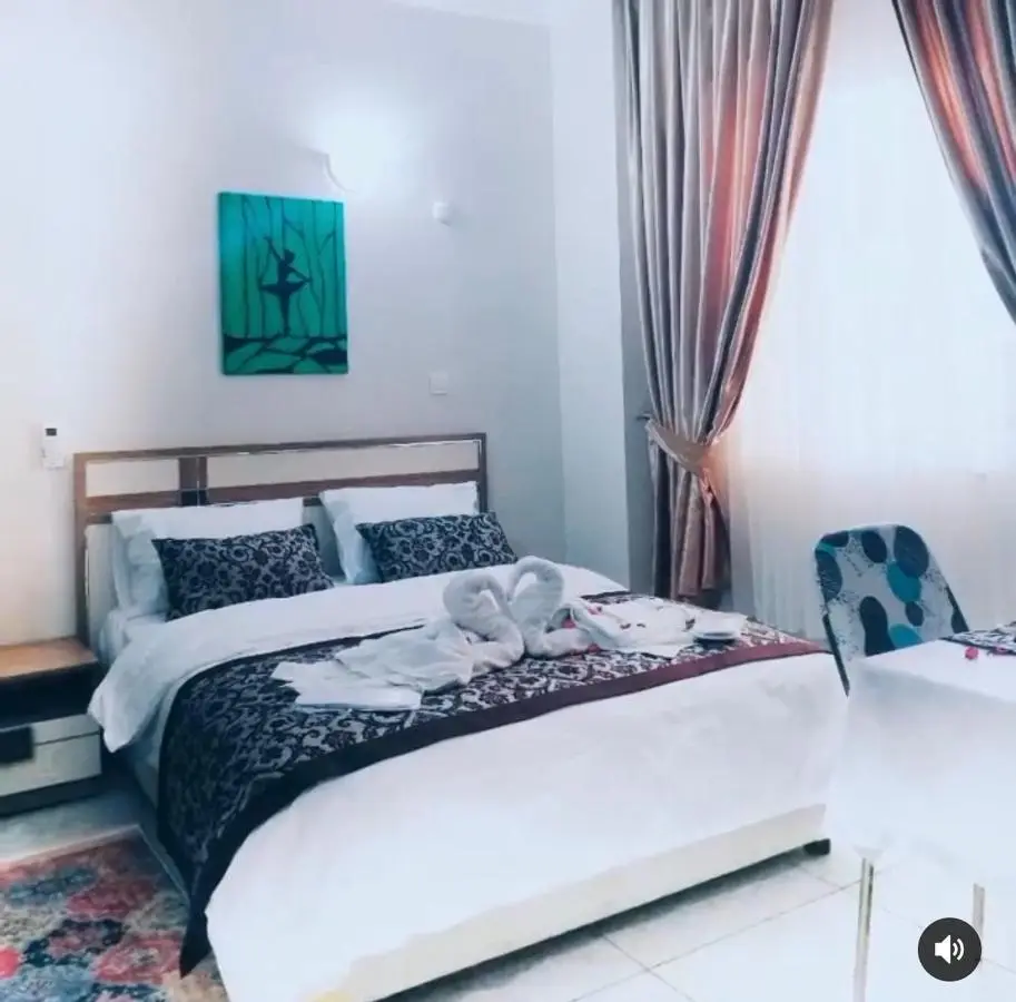 Yağız İndigo Blue