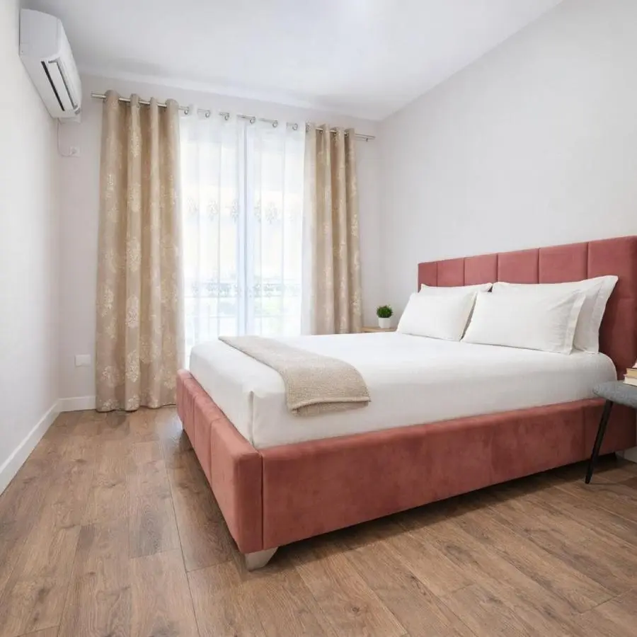 Eni`s Apartments