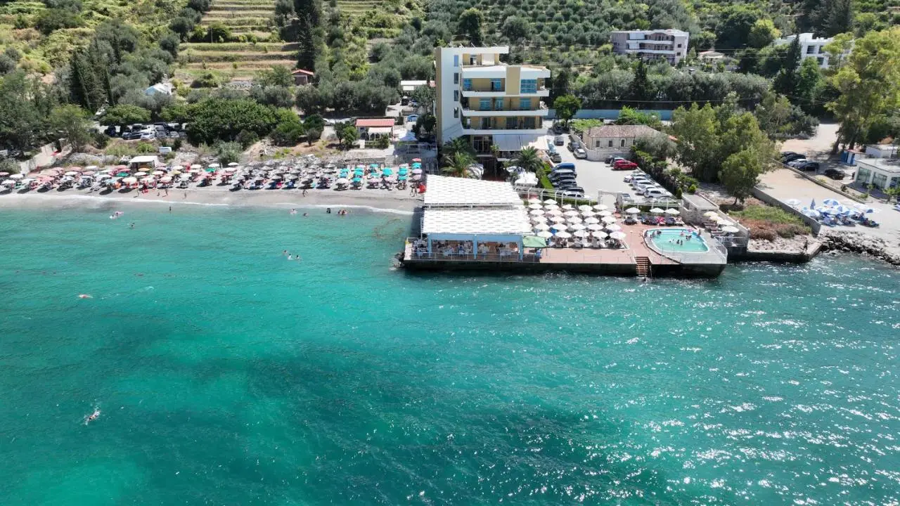 Paradise Beach Hotel