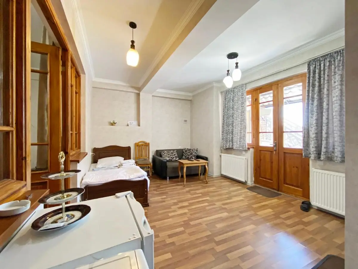 Mariami apartment old tbilisi