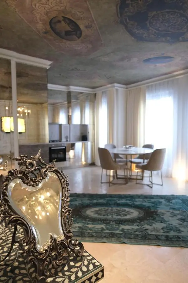AB Residences -Cihangir Luxury Antique Apartment