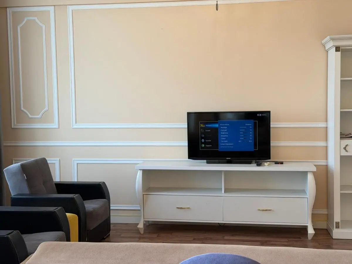 Mayden Tower apartment