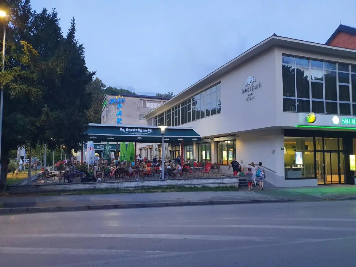 Park Hotel