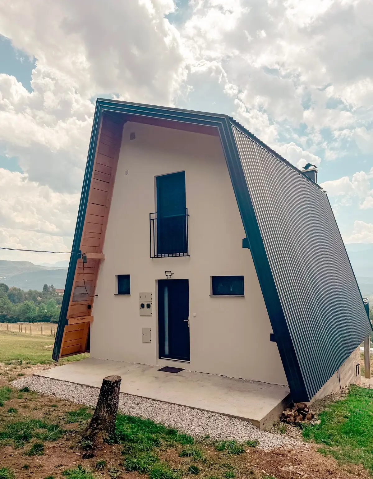 Sarajevo House Mountain View