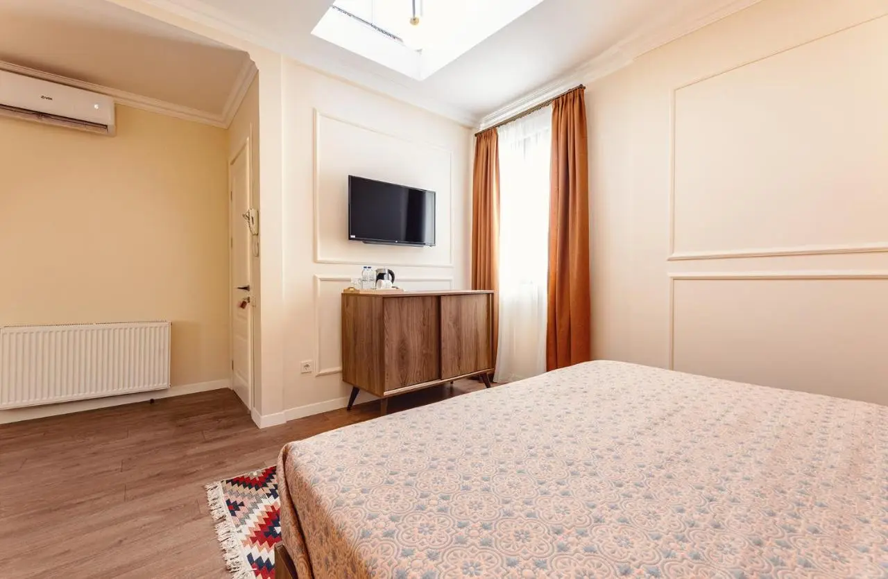 Hotel Manufacturer In Old Tbilisi