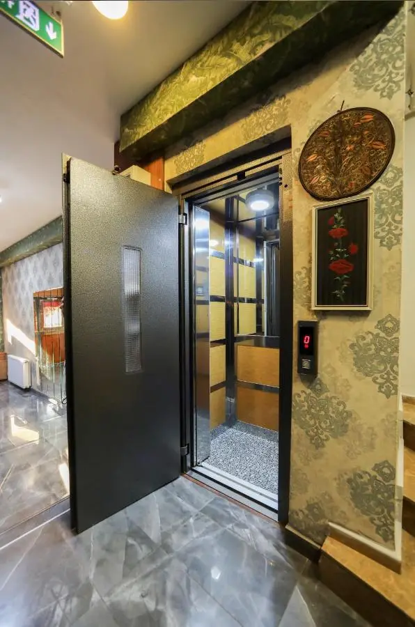 Astro Suites