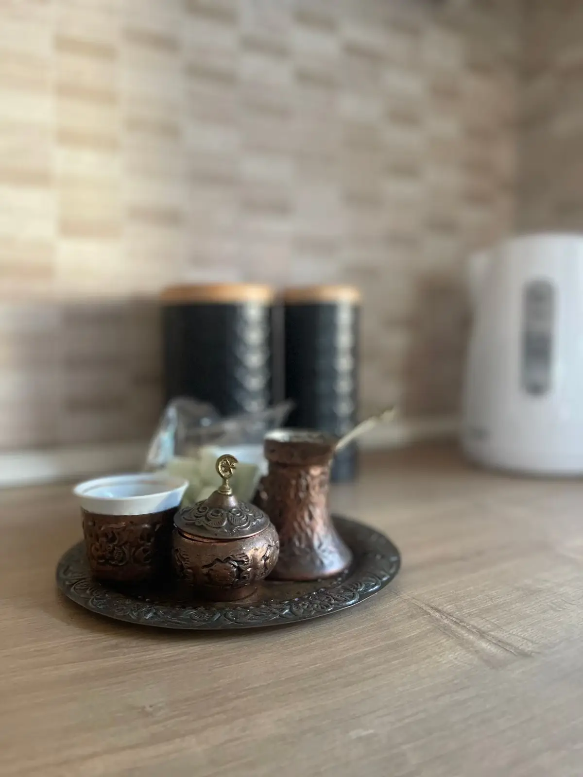 Quiet Luxe Apartment