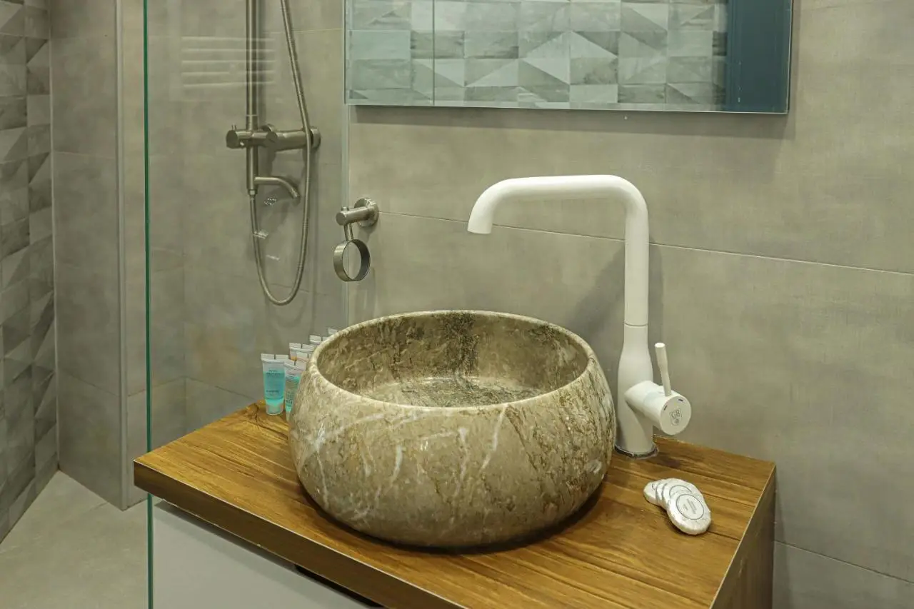 Luxurious 3BR Apartment W Stunning views