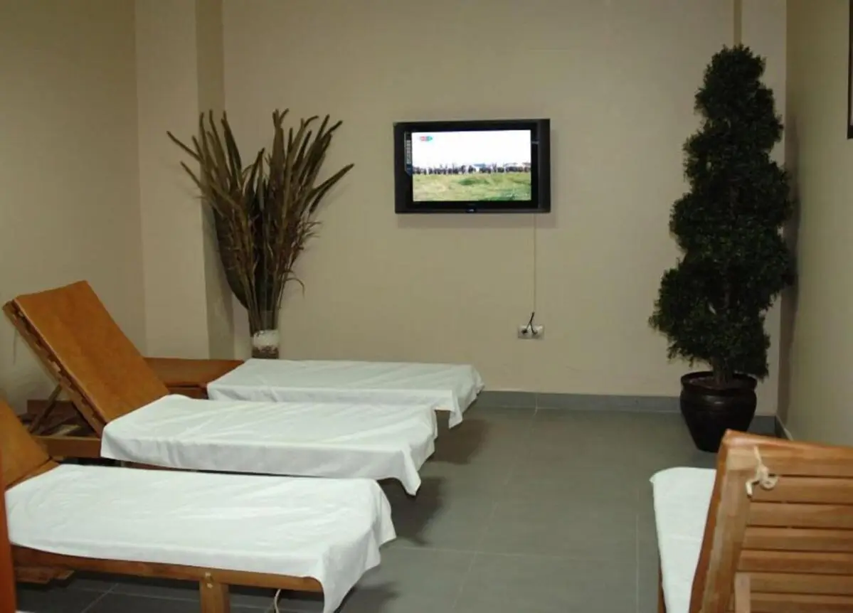 Paluri Otel Hopa
