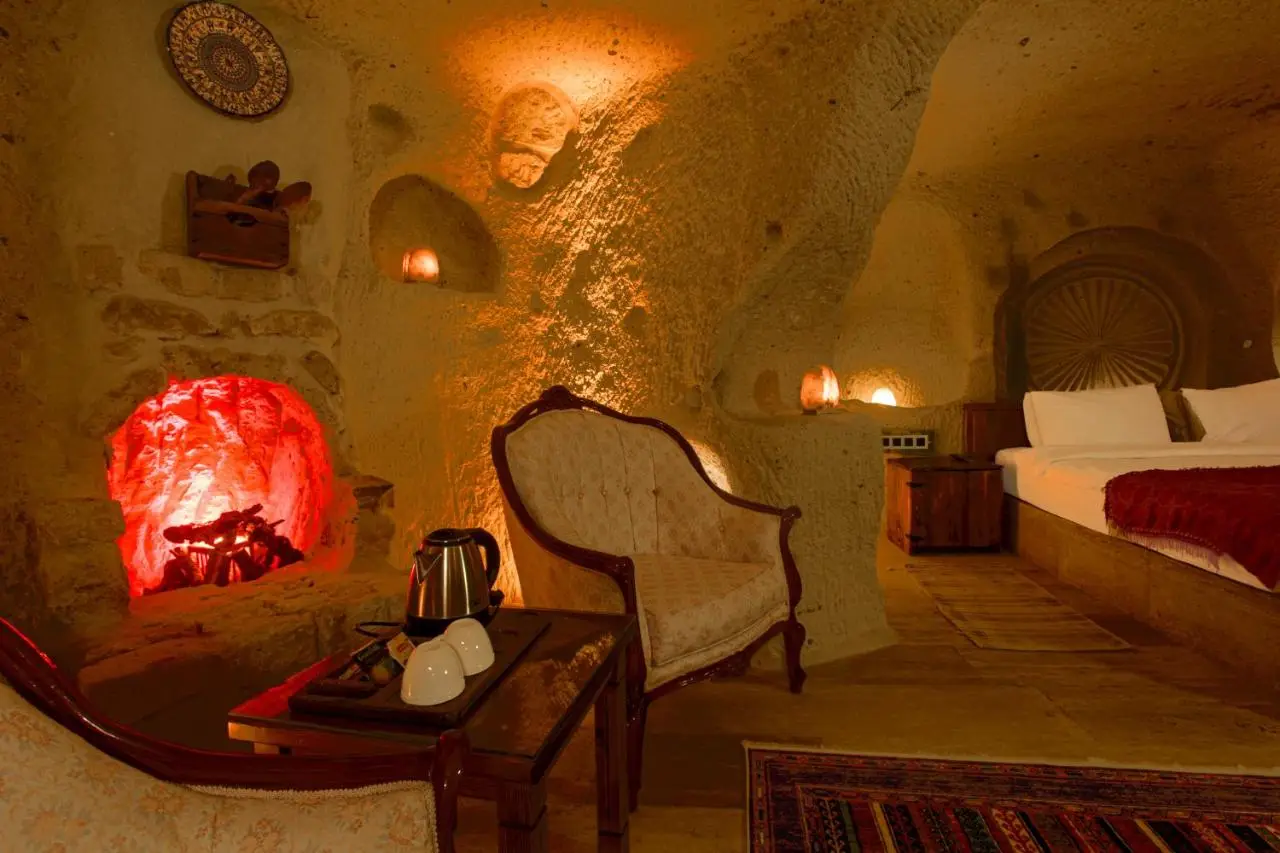 Babili Cappadocia Cave