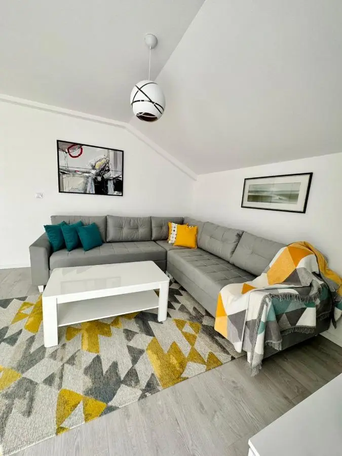 Lux Apartments Minja