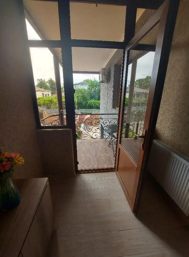 LANA`S GUEST HOUSE