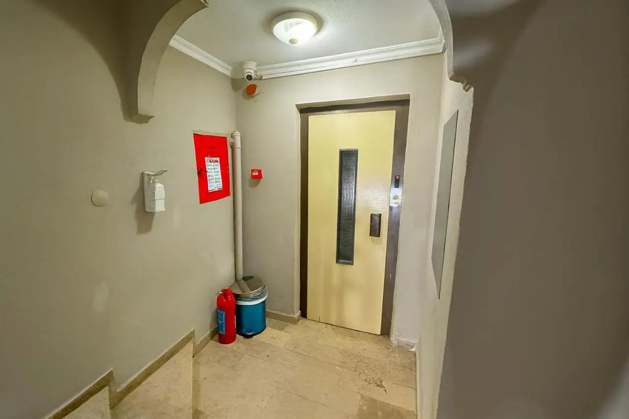 Biter Hotel