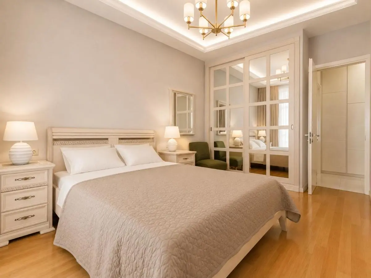 Liberty Square Apartment On Rustaveli