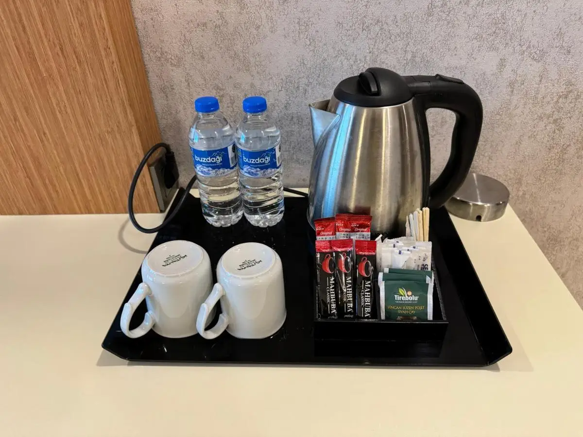 E5 PARK OTEL