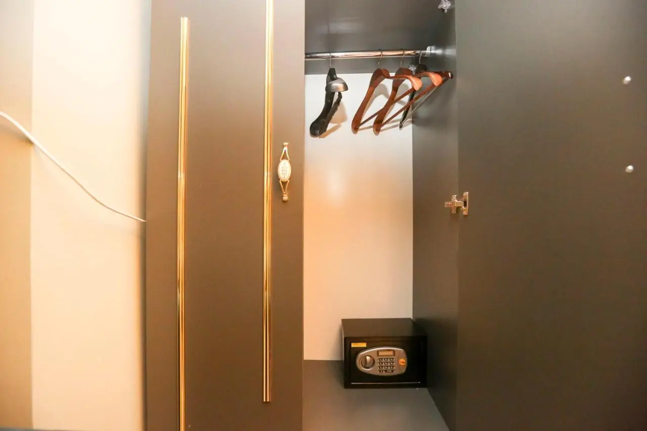 Grand Moon Hotel Suites