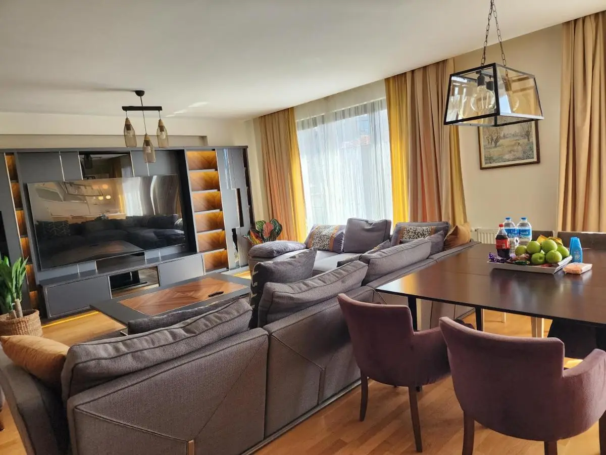 TAKSiM PERFECT RESiDENCE, 3 BEDROOMS, 140 M2, POOL GYM SAUNA ACCESS