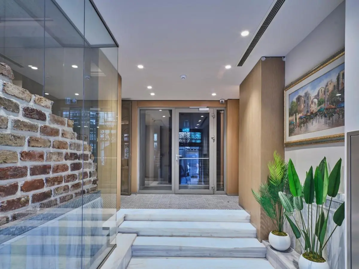 Four-G Hotel Premium