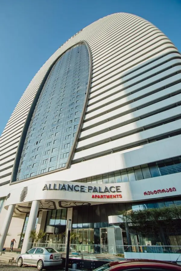 Viva beach Apartments in Alliance palace