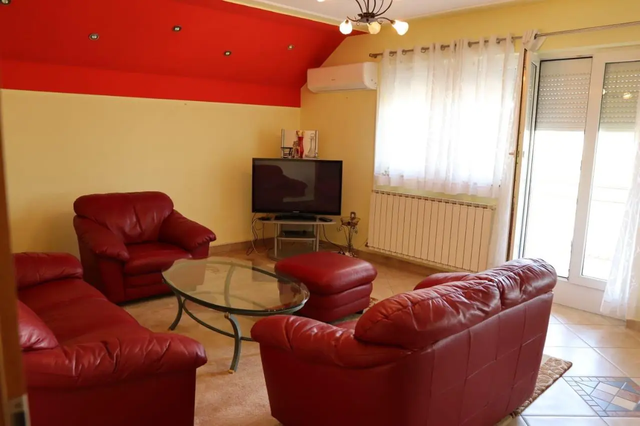 Apartments-Asquiro