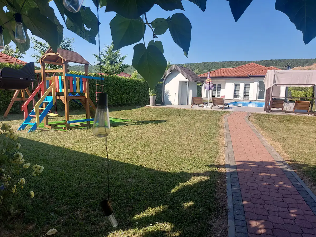 Luxury Home Meri