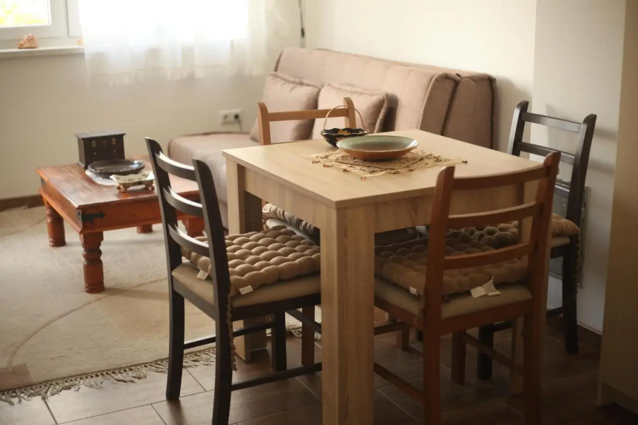 Apartment Perviz