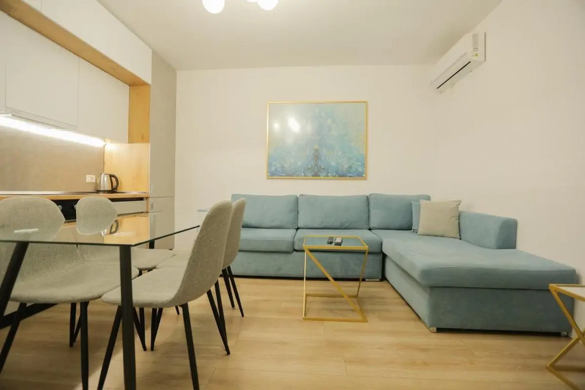 Miku Apartment-Brand New at Wilson Square