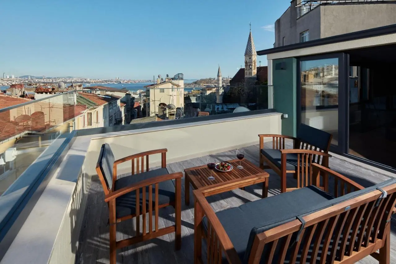 CASA GALATA 35