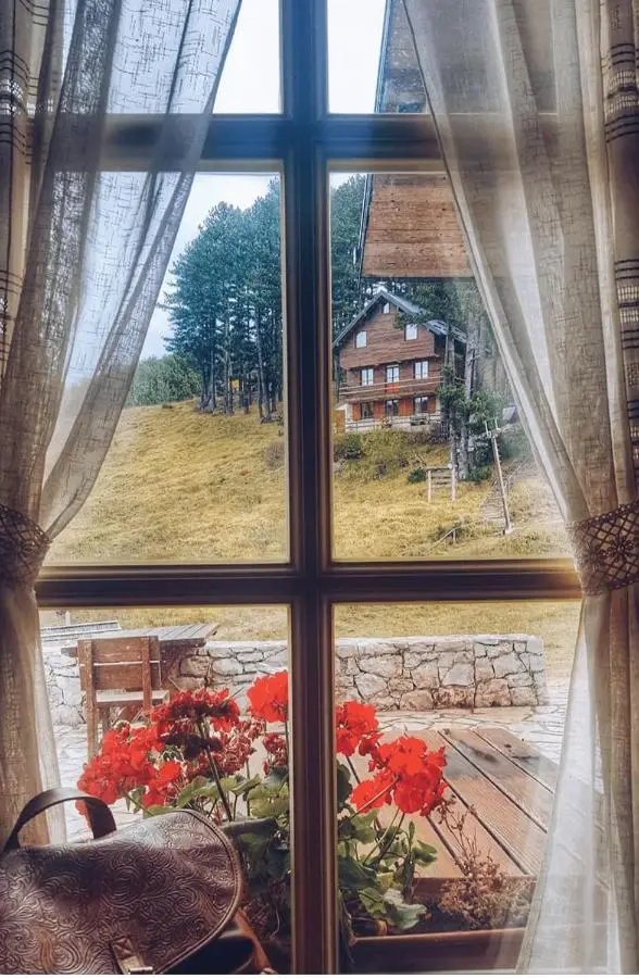 Hotel Snjezna kuca - Nature Park of Bosnia Herzegovina